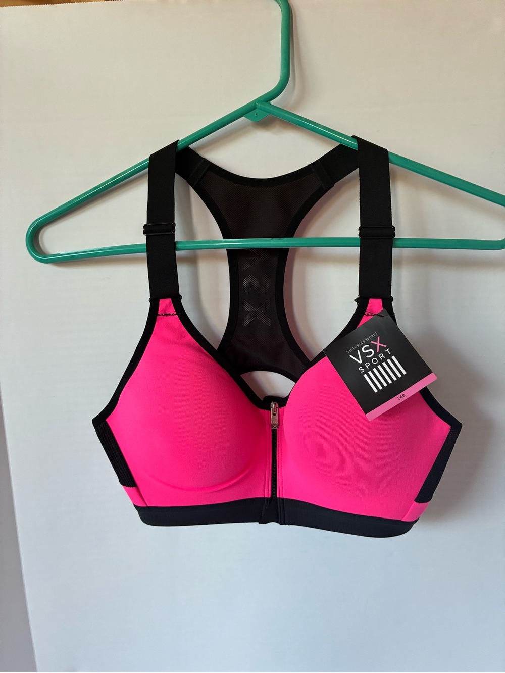 Women’s NWT VSX SPORT Sports Bra 34B